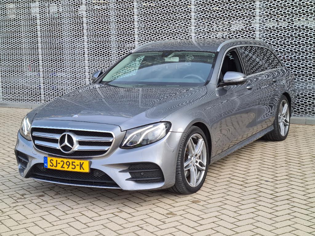 Mercedes-Benz E-Klasse ESTATE 220 d Bus. Sol. AMG