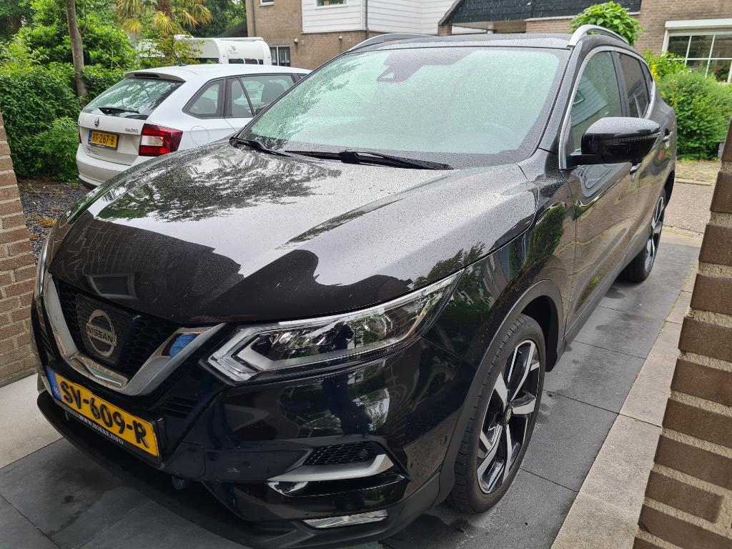Nissan QASHQAI 1.2 Tekna +