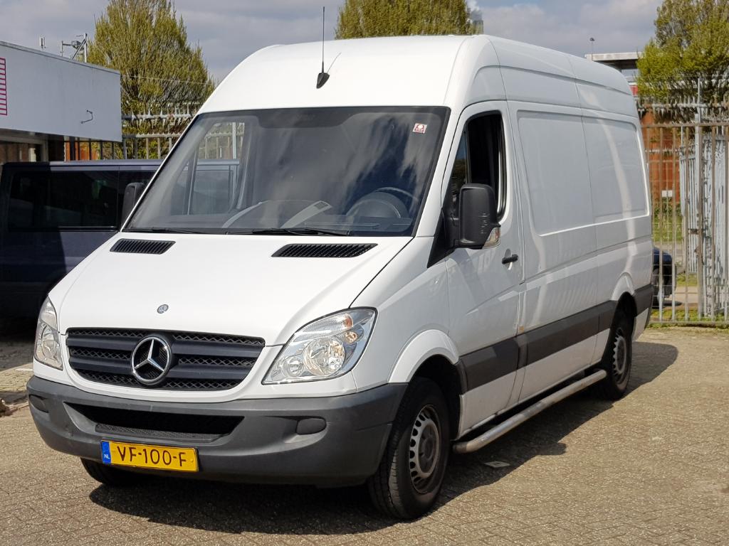Mercedes-Benz SPRINTER 413 2.2 CDI 366