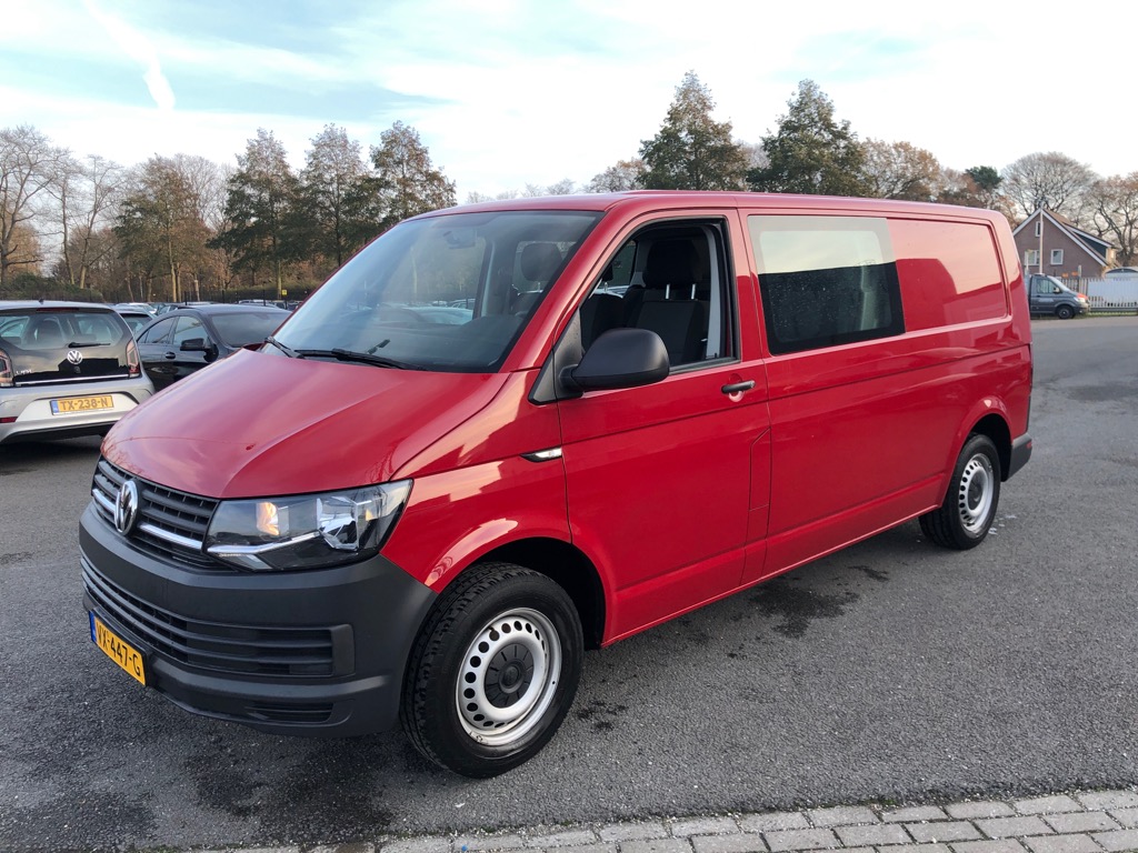 Volkswagen TRANSPORTER 2.0 TDI L2H1DC