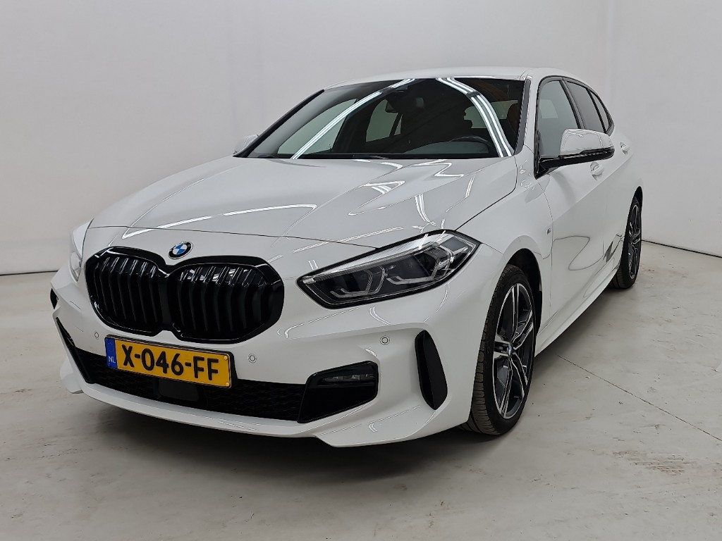 BMW 1-SERIE 118i 136pk AUT AppConnect HiFi Winter