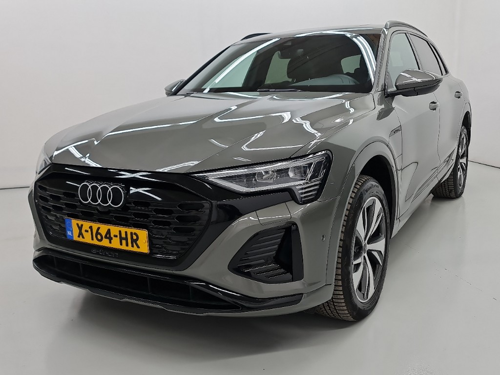 Audi Q8 e-tron 55 BEV 408pk 115kWh Quattro S Ed Competition Trekhaak